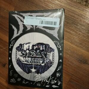 STRAY KIDS ATE Chk Chk Version 9th Mini Album CD W/ Poster and Stickers SEALED